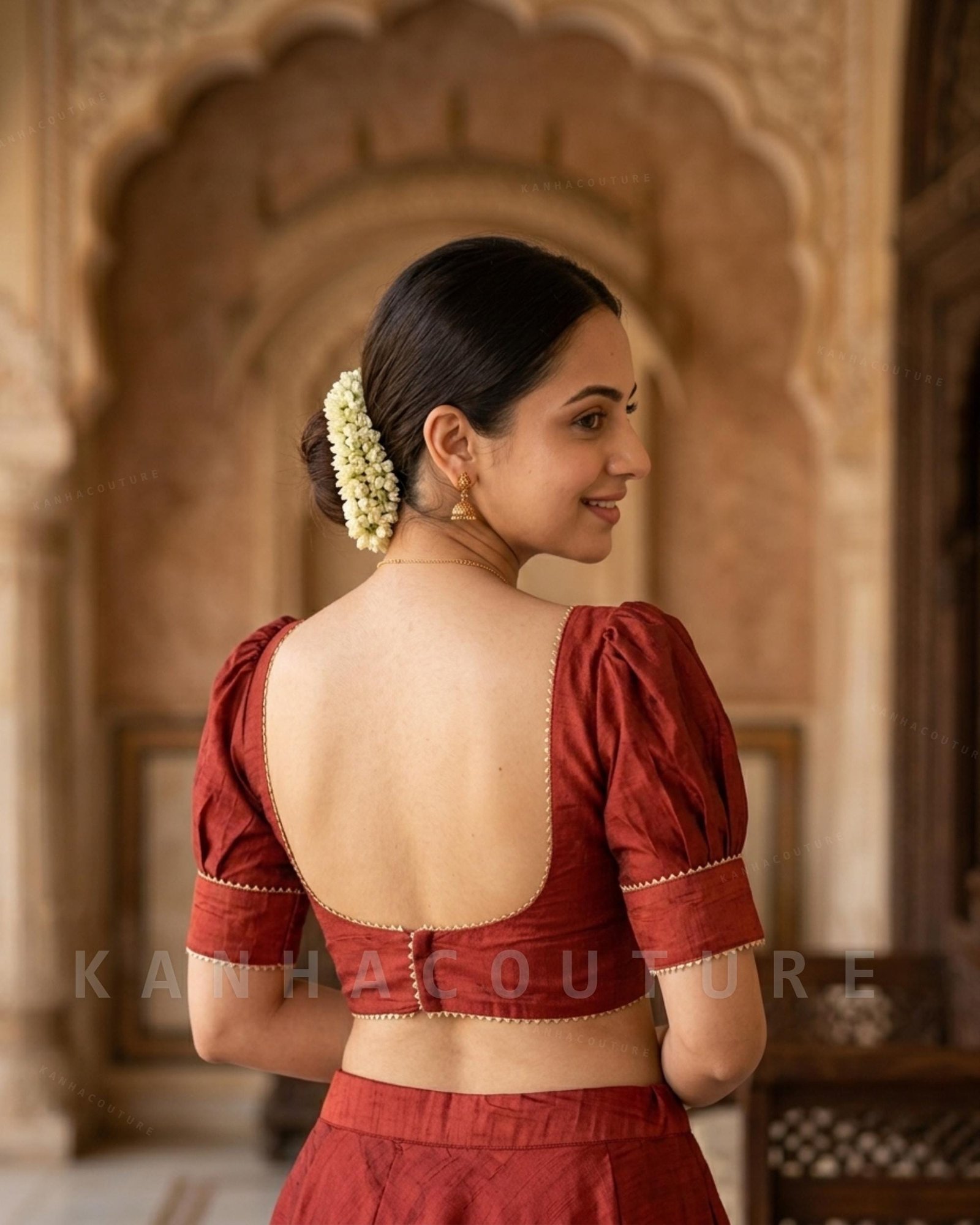 Art Silk Saree Blouse with Puff Sleeves for Elegant Parties - Image 2